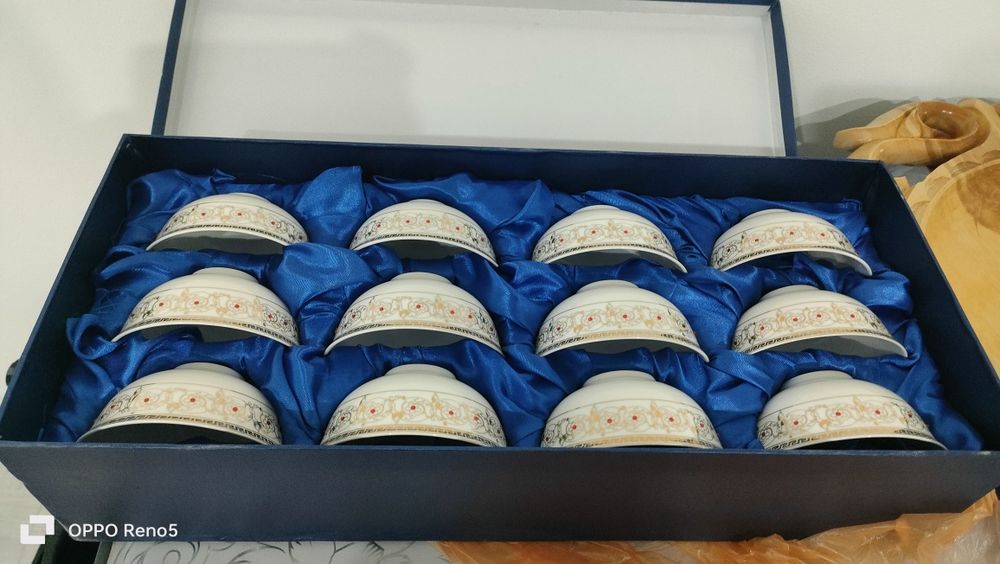 Срочно продам Столь, столчик,  пиала