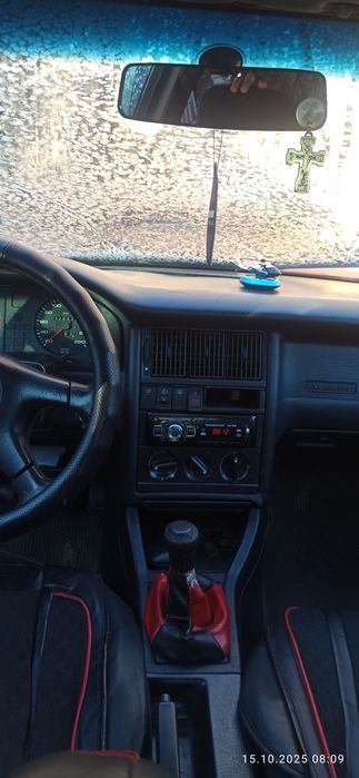 Обменяю автомобиль