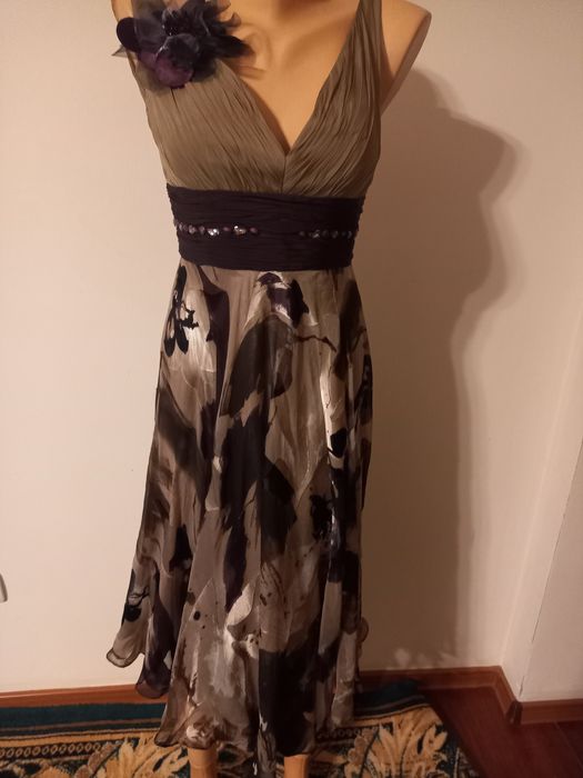 Продам дамское платье