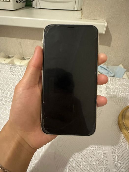 iPhone 11 128гь в идеальном состояний