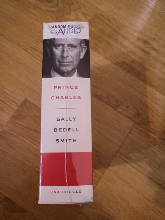 Vând AudioBook, cu 15 CD-uri, nou, sigilat.