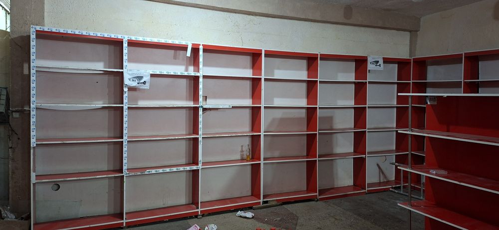 Полки для магазина