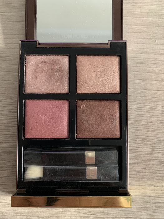 Продам тени Tom Ford оригинал