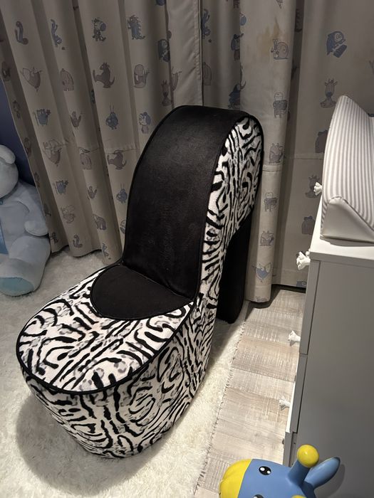 2 стола - токчета италиански дизайнерски