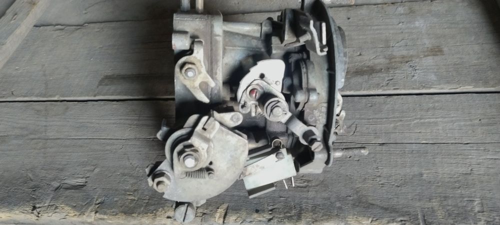 Продам карбюратор к151