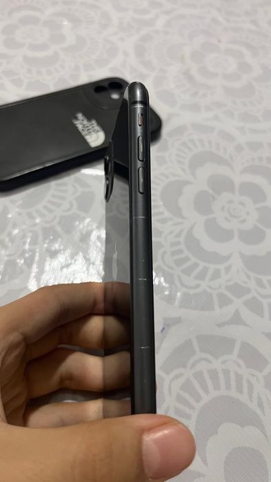 Продается iPhone 11