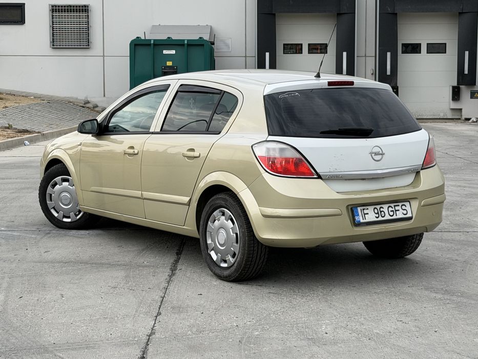 Opel Astra H/1.4 Benzina/Cititi anuntul