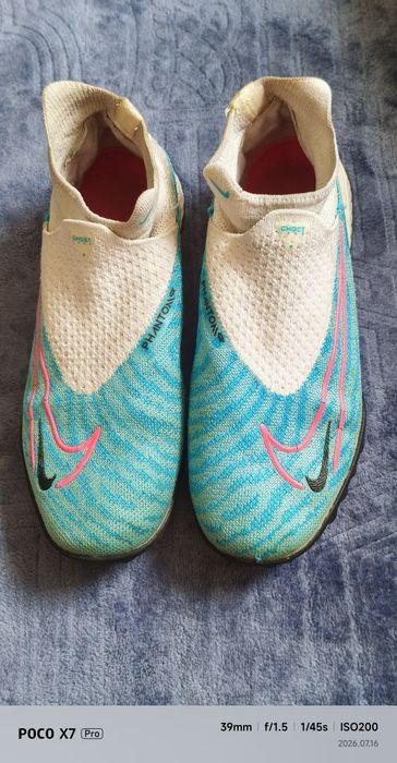 Сороконожки Nike Phantom Gx