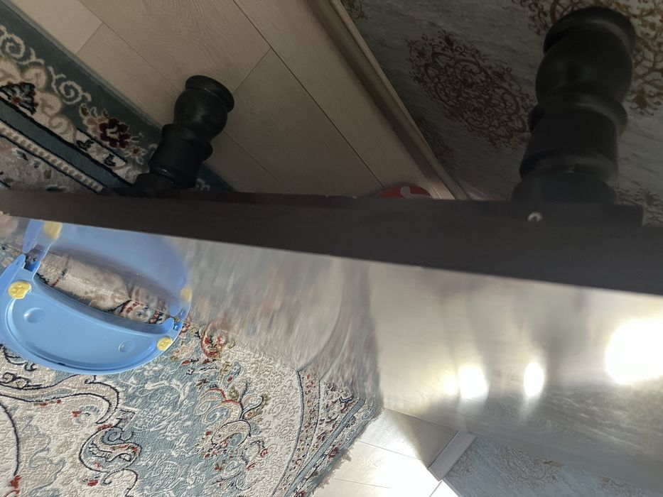 сатылады мықты стол