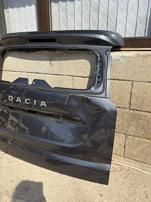 Заден капак / врата багажник за Дачия / Dacia Jogger