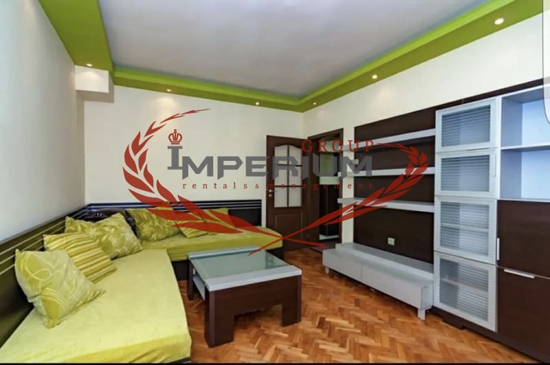 Дава се под наем Тристаен апартамент в Варна, Базар Левски - 60 кв.м за 561 € - Снимка #7