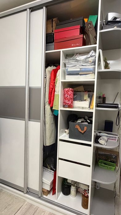 Продам шкаф купе