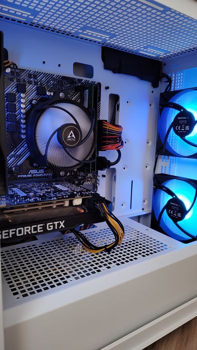 Pc gaming Gtx 1660 Ti/Ryzen 5/16gb ram Gta V Fortnite Cs 2