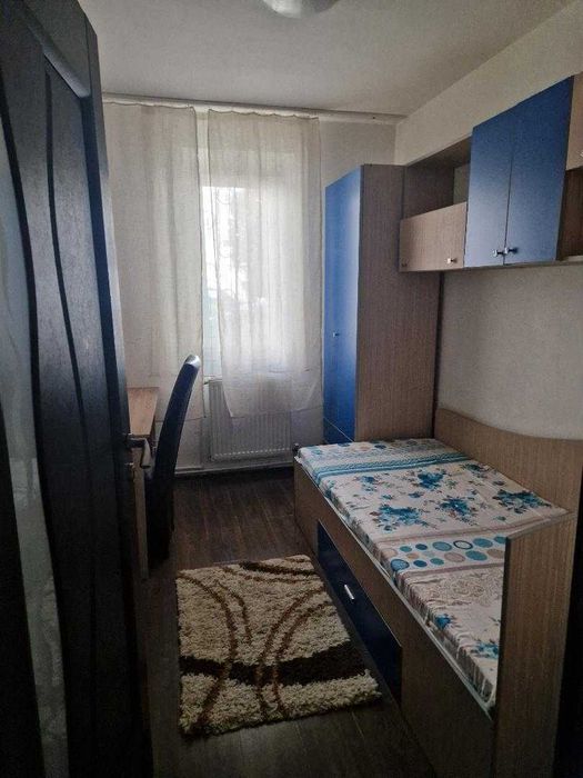 Apartament 3 cam. de inchiriat  tomis 2 parter