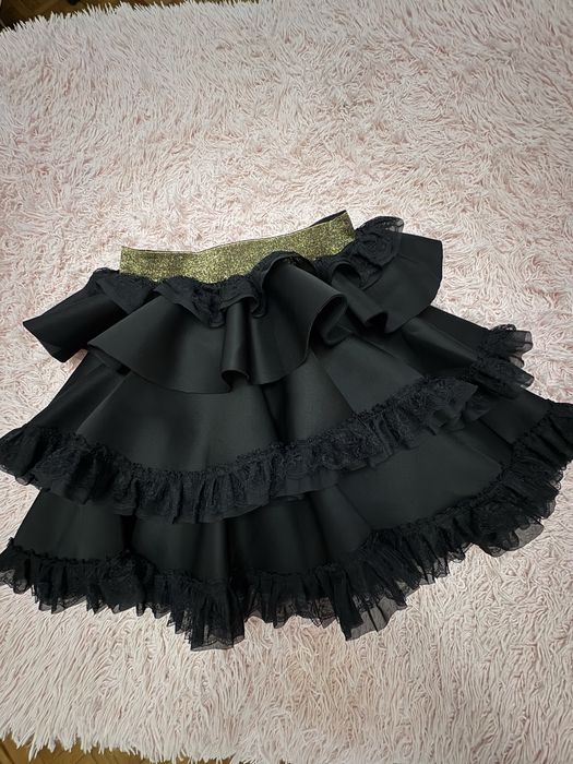 Черна пола от полар