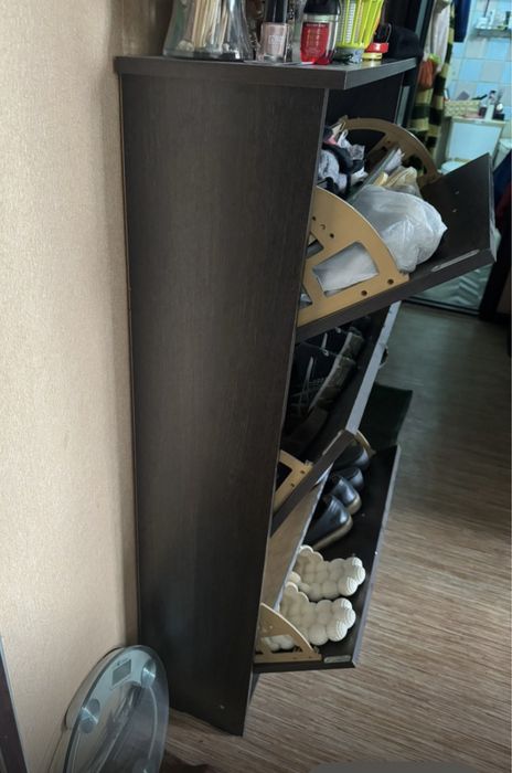 Продам полку для обуви.