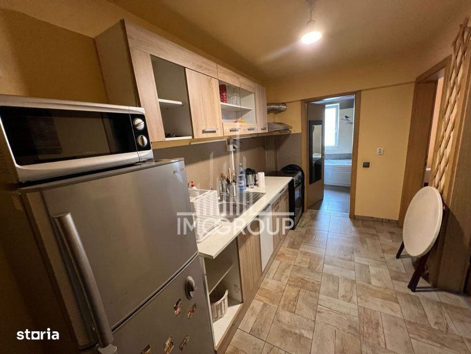 De inchiriat apartament 2 camere Buna ziua parcare
