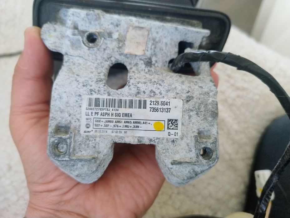 Oglinda laterală stânga rabatabilă Jeep Renegade