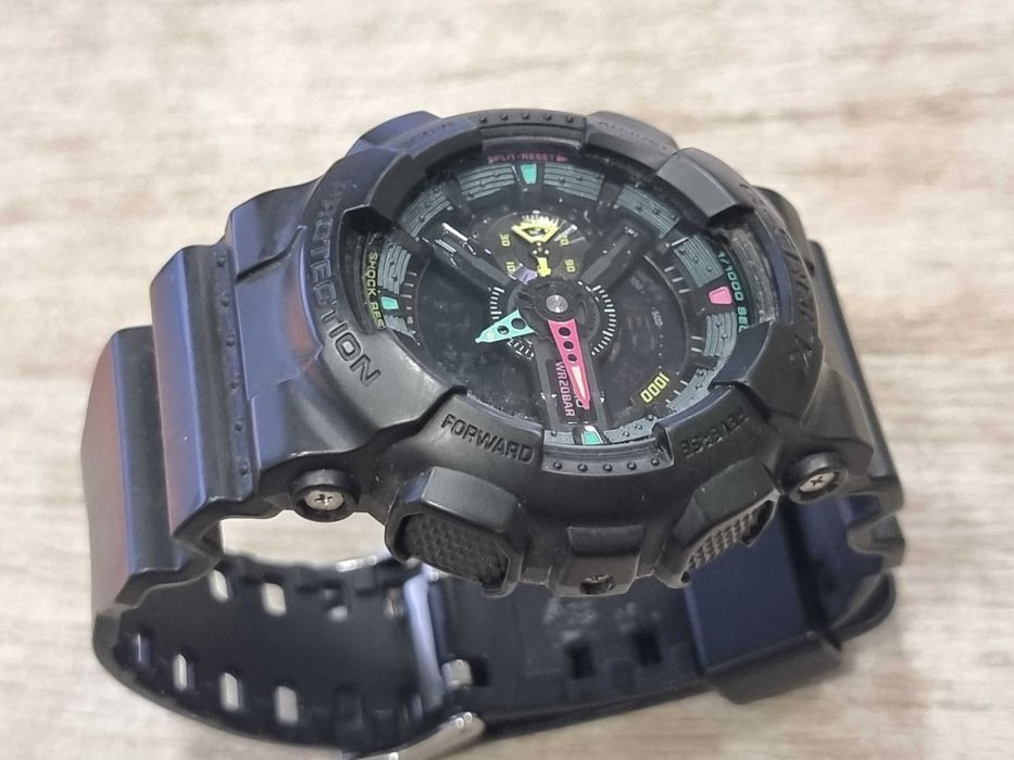 Часовник Casio G-shock