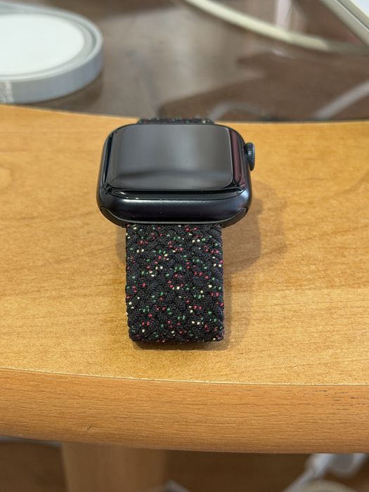 Apple watch s9 45mm midnight