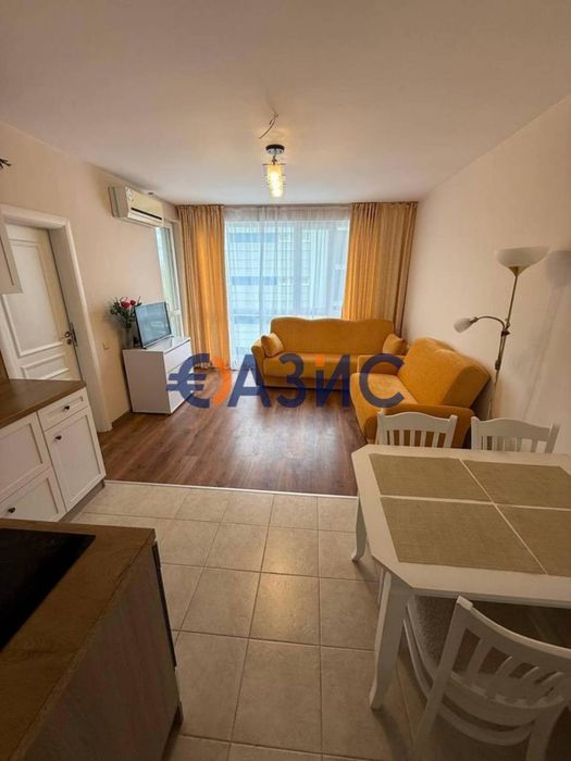 Продава се Двустаен апартамент в к.к. Слънчев бряг - 62 кв.м за 798 €/кв.м - Снимка #1
