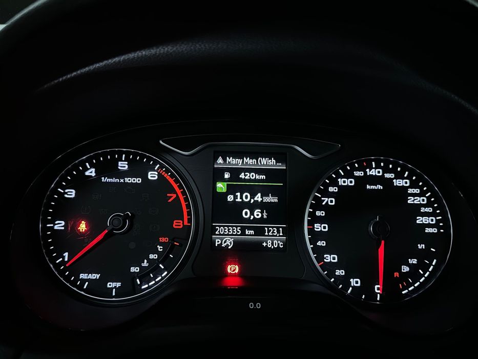 Audi A3 Sportback S-Tronic / Bi-Xenon / CarPlay