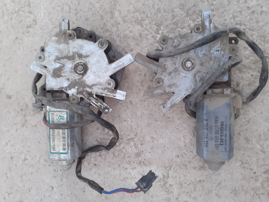 Продам моторчик дворник