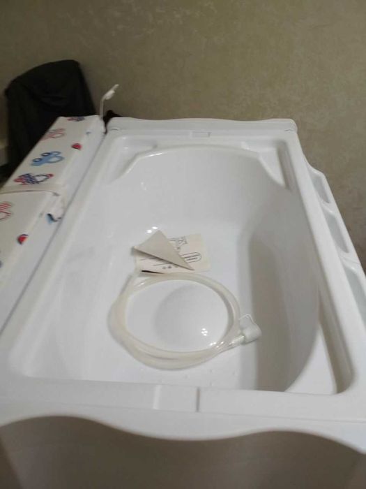 Пеленальный столик