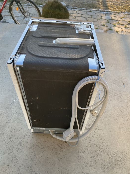 Съдомиялна Миеле за вграждане 45 см