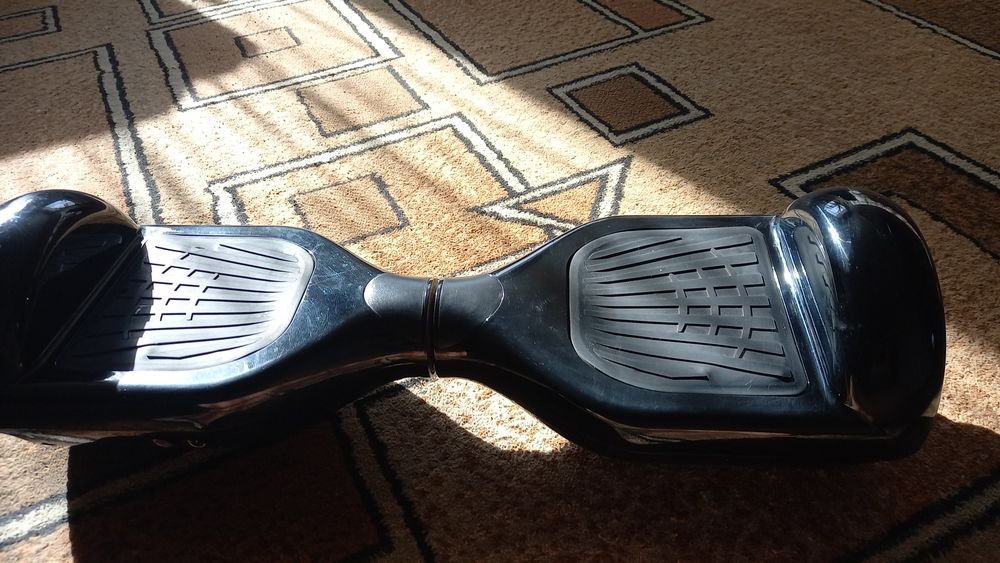 Продам гироскутер очень очень срочно как можно скорее