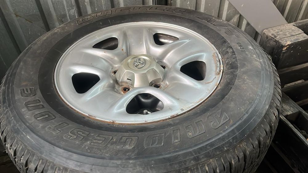 Продам резину с дисками