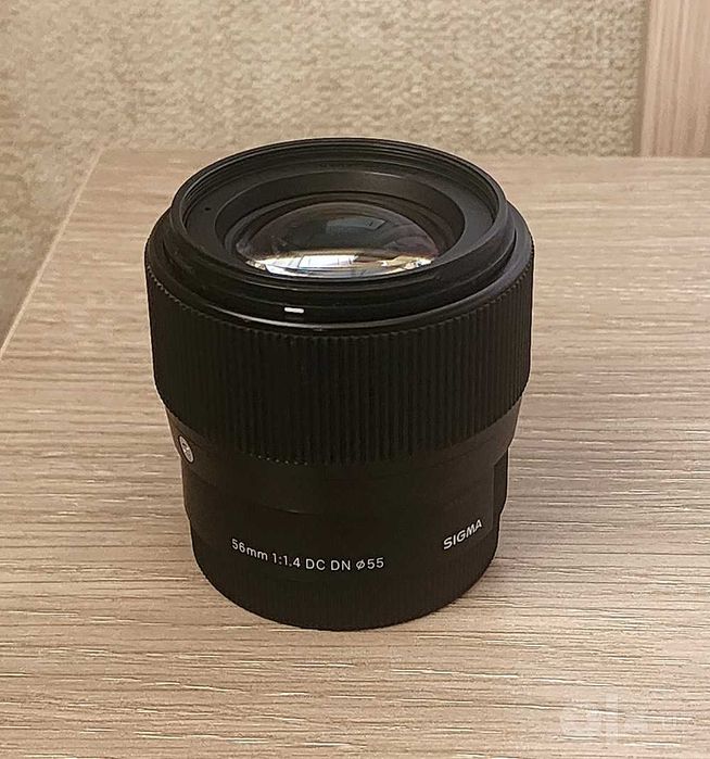 Объектив Sigma 56mm f/1.4 DC DN Contemporary (Sony E-mount)