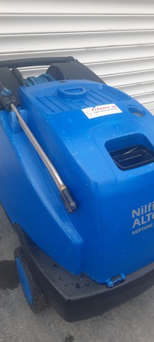 Пароструйка Nilfisk Neptune 4