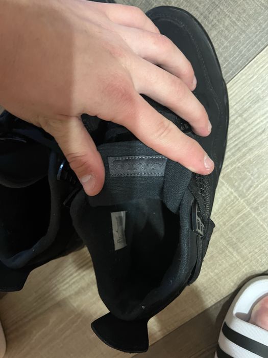 Vand Jordan 4 stare buna