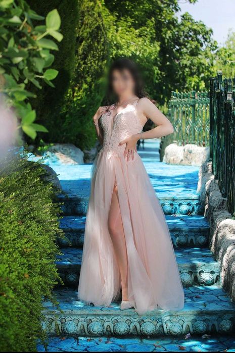 Бална рокля цвят пудра