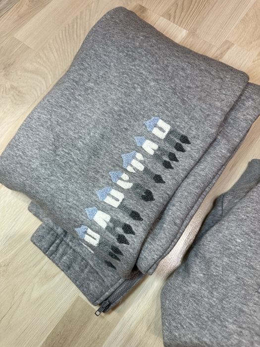 Trapstar екип чисто нов