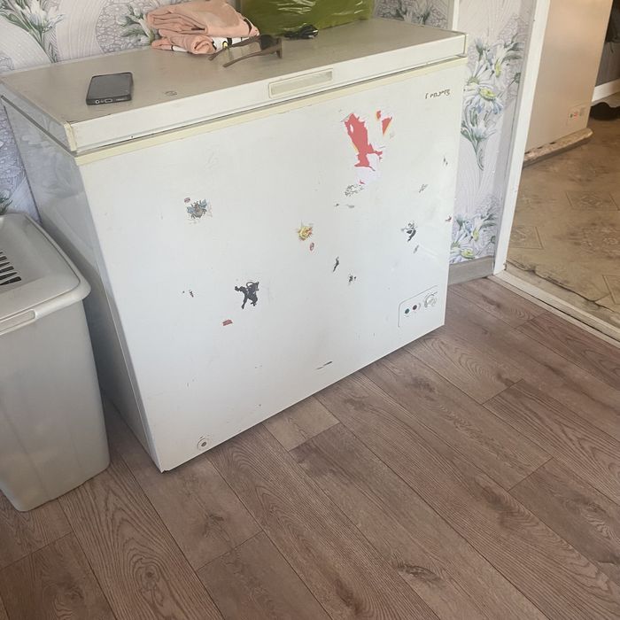 Продам морозильную камеру