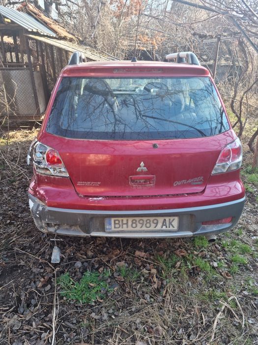 Автомобил,  джип