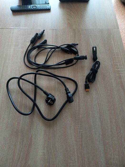 Пренпсима акумулаторна соларна станция.