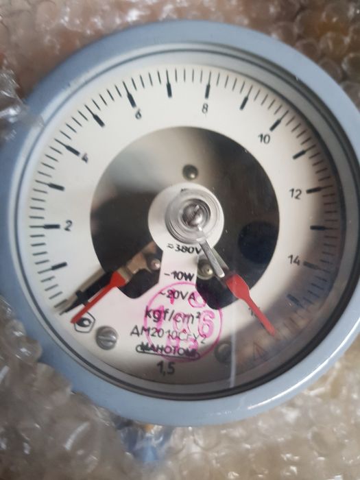 Манометр  ДМ 2010 СгУ2