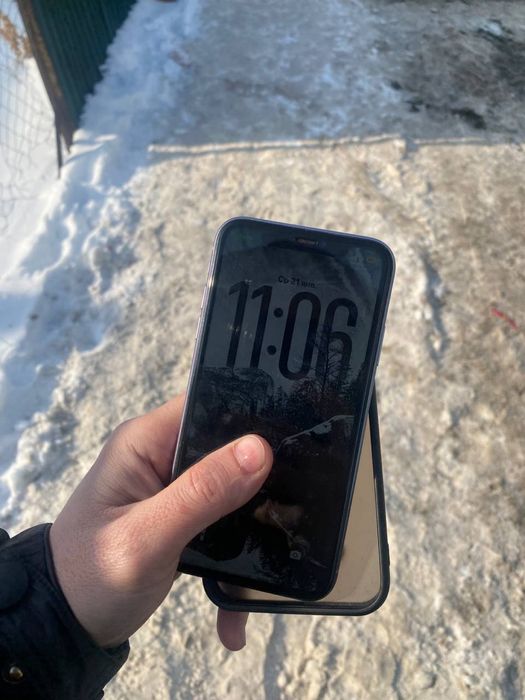 Продам Iphone 11 64gb айфон 11