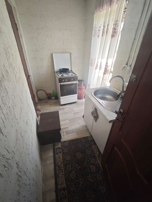 Сдаётся времянка в городе