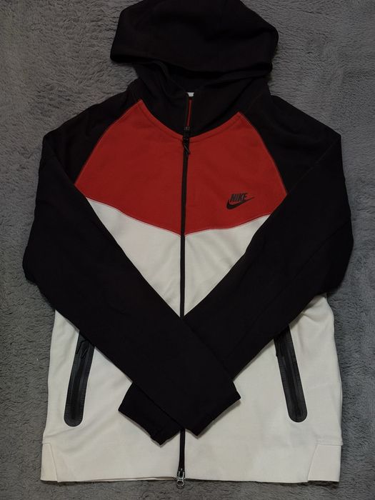 Nike tech горнище