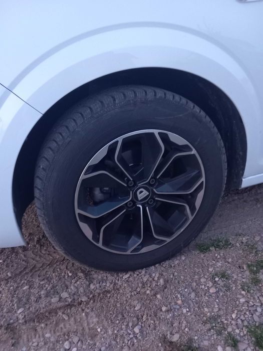 Vand Logan 2022 1L benzina