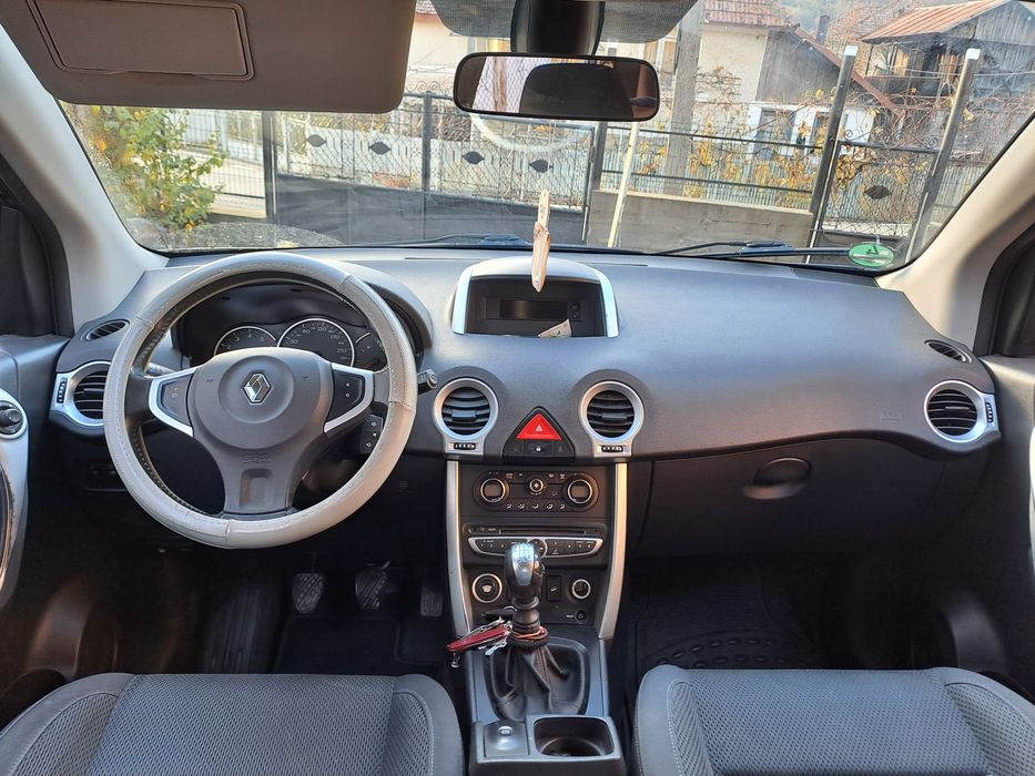 Vând Renault Koleos 4×4 motor 2.0 dCI
