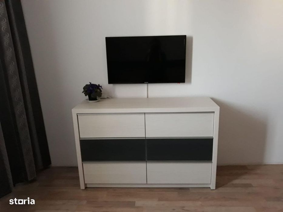 Apartament 3 camere, 2 bai, vedere pe 2 parti zona Dedeman( Bere)