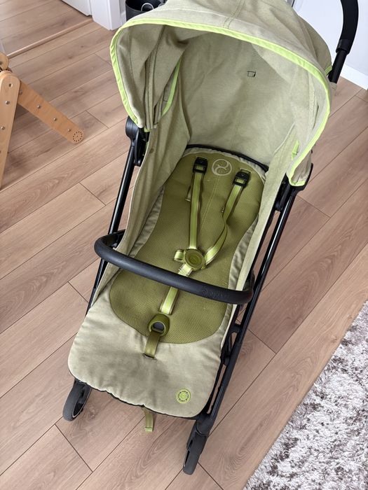 Количка Cybex Beezy