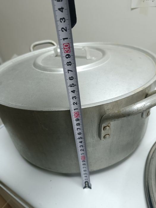 Казаны все с крышками