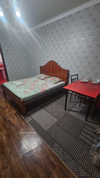 Гостиница по часовой, ночь