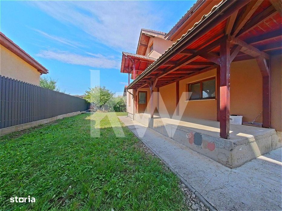 Casa de vanzare in Izvor